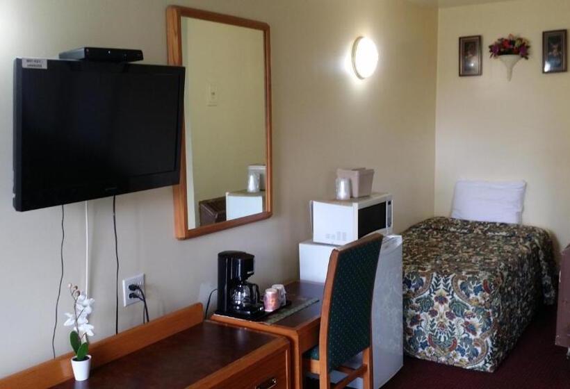 Motel River Mist Inn