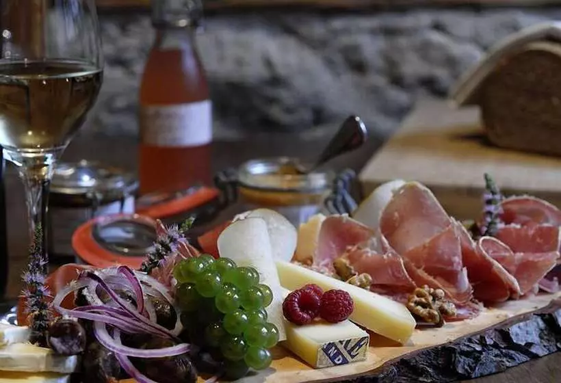 레지던스 Kloster Dornach / Basel