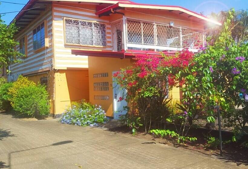 استراحتگاه Kekemba Apartments Paramaribo
