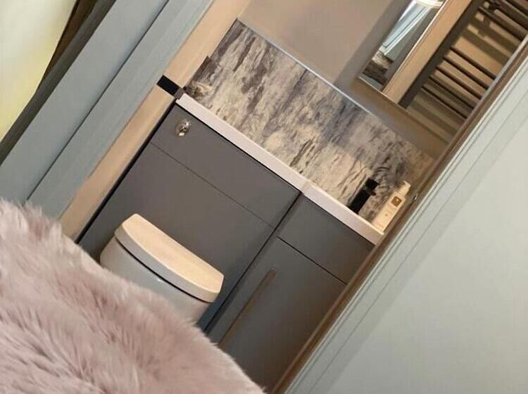 Bed and Breakfast The Hive At Poppi Red