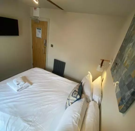 Aamiaismajoitus (B&B) The Hive At Poppi Red