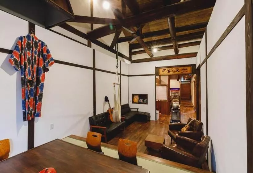 Majatalo Couch Potato Hostel   Vacation Stay 88243