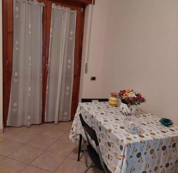 Aamiaismajoitus (B&B) Nilu  E Sagio