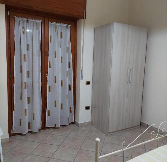 مبيت وإفطار Nilu E Sagio