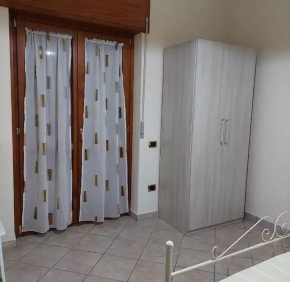 Aamiaismajoitus (B&B) Nilu  E Sagio