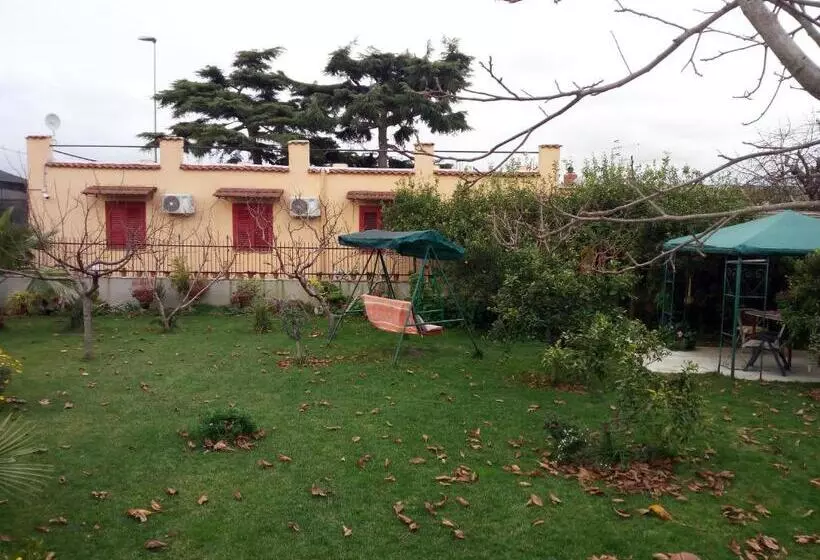 ベッドアンドブレックファースト Green Garden