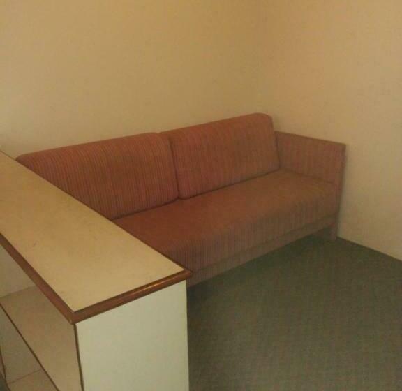 Flat Palladium Apart Service