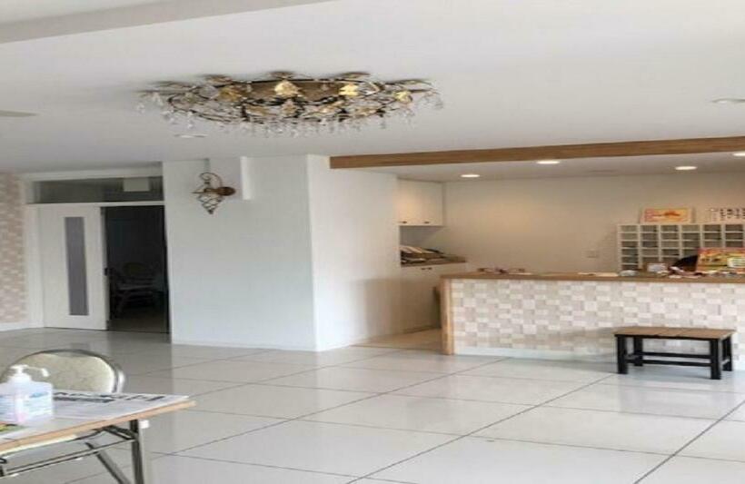 2 51 Miyamaecho Hotel / Vacation Stay 8635