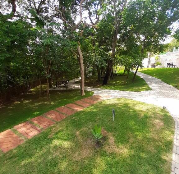 هتل Park Veredas Resort