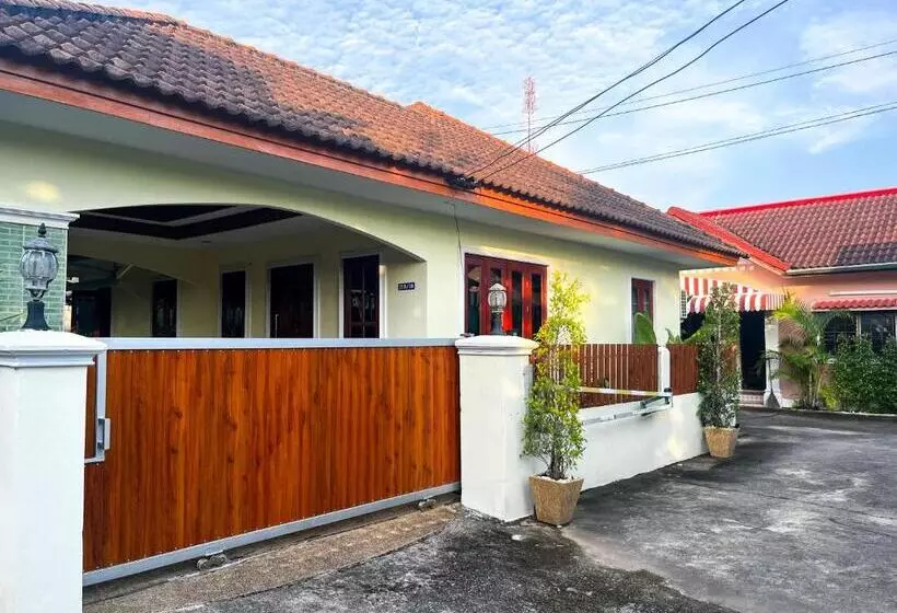 Majatalo 2br Maryam Villa Near Tesco & Beach