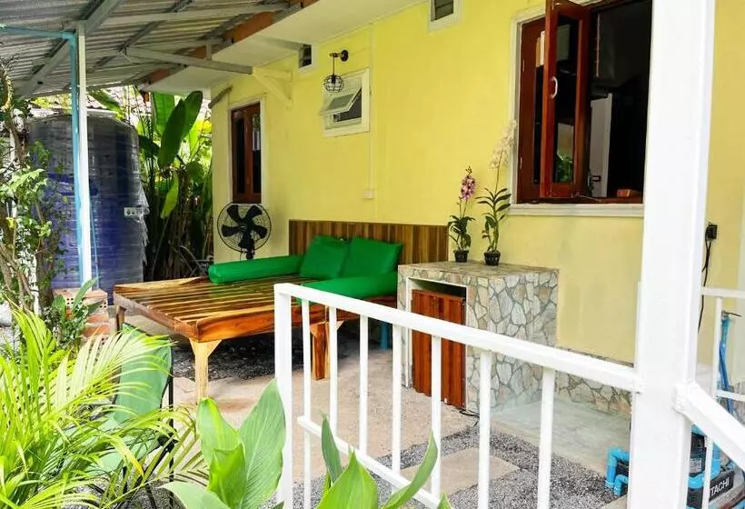 Majatalo 2br Maryam Villa Near Tesco & Beach