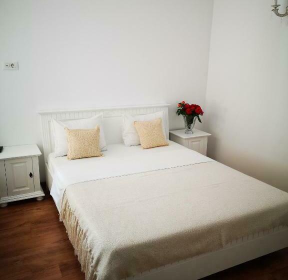 פנסיון Brize Guest House