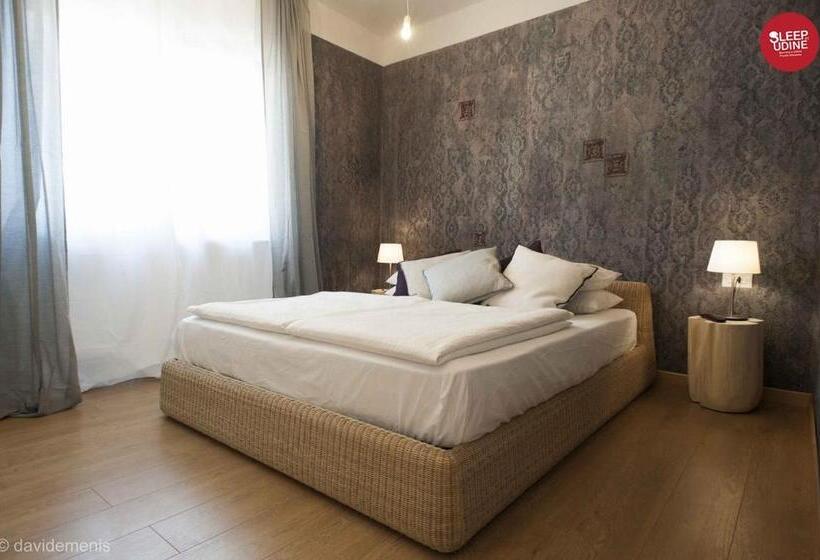 پانسیون Sleep In Udine