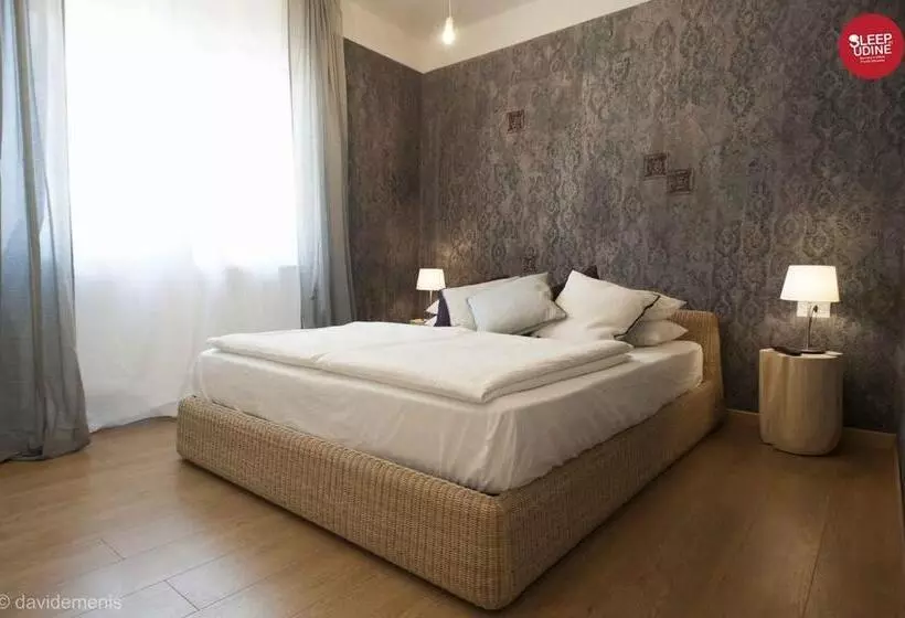 پانسیون Sleep In Udine
