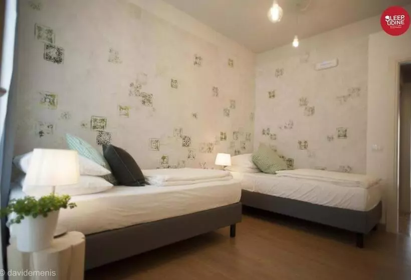 پانسیون Sleep In Udine
