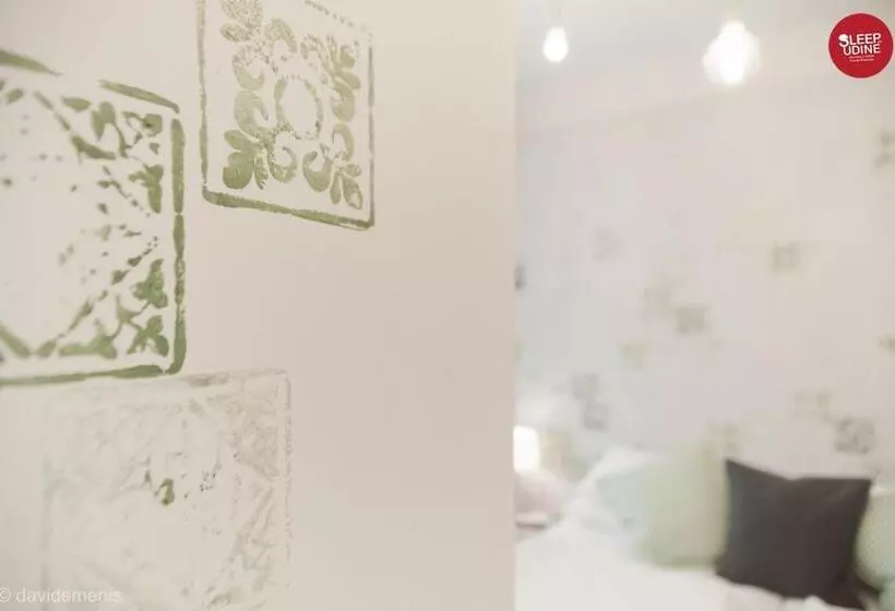 پانسیون Sleep In Udine