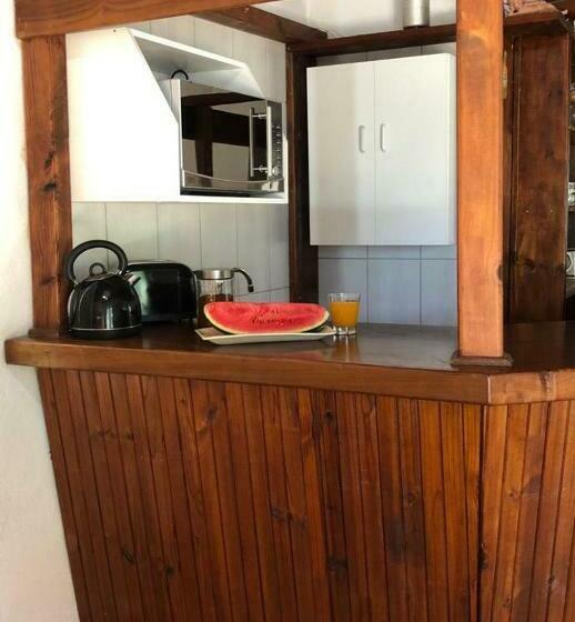 بنسيون The Vineyard View