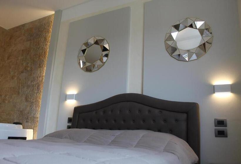 פנסיון Villa Martina Luxury Rooms