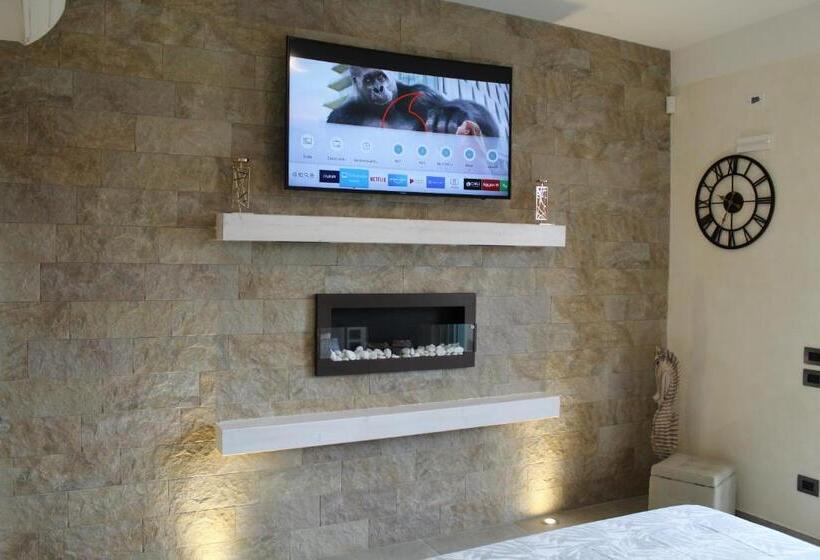 פנסיון Villa Martina Luxury Rooms