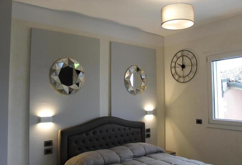 פנסיון Villa Martina Luxury Rooms