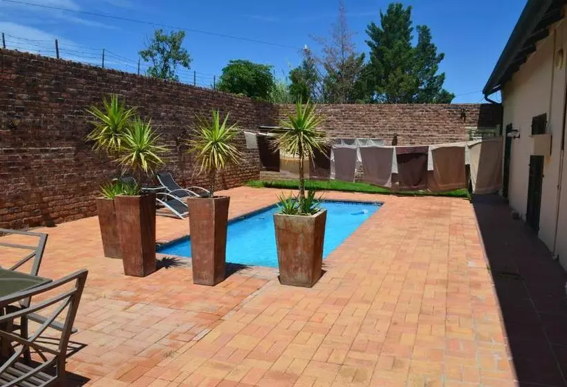 Aamiaismajoitus (B&B) Breaking Dawn