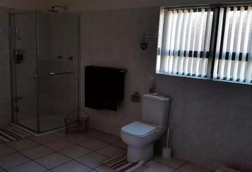 Aamiaismajoitus (B&B) Breaking Dawn