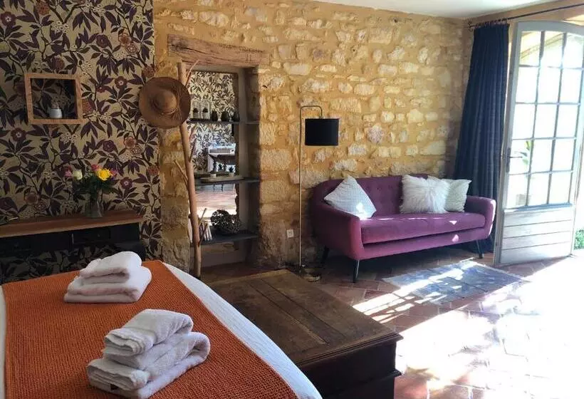 Aamiaismajoitus (B&B) La Tour De Cause