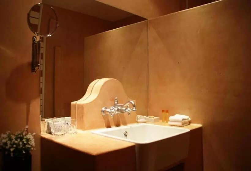 Aamiaismajoitus (B&B) La Tour De Cause