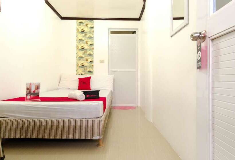 호텔 Reddoorz @ Prince Jb Beach Resort Zambales