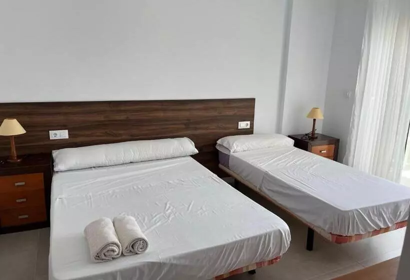 Living One Bed And Breakfast