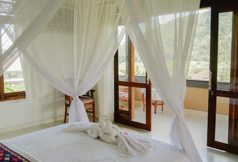 ペンション Embang Homestay