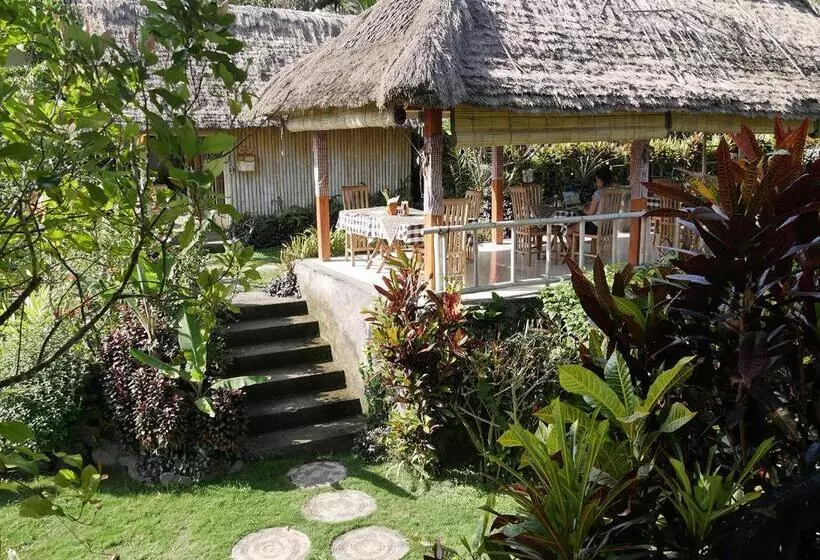 ペンション Embang Homestay
