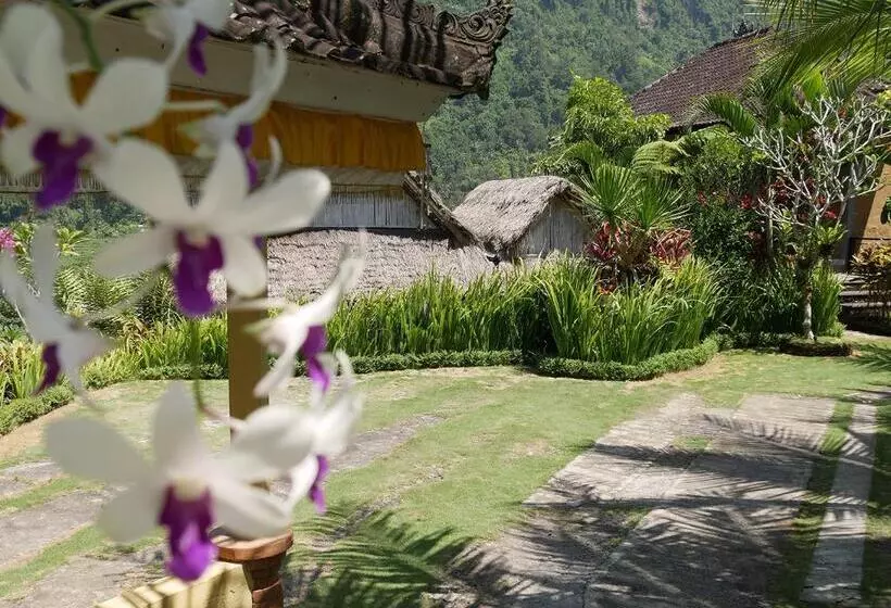 ペンション Embang Homestay