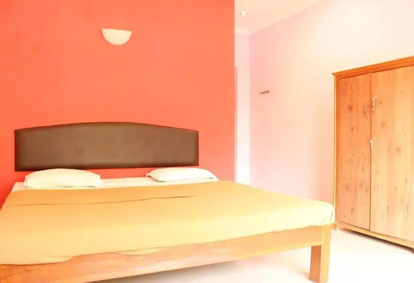 Hotelli Beach Cottage Alibaug Near Beach