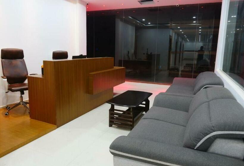 호텔 Kalkulicomforts