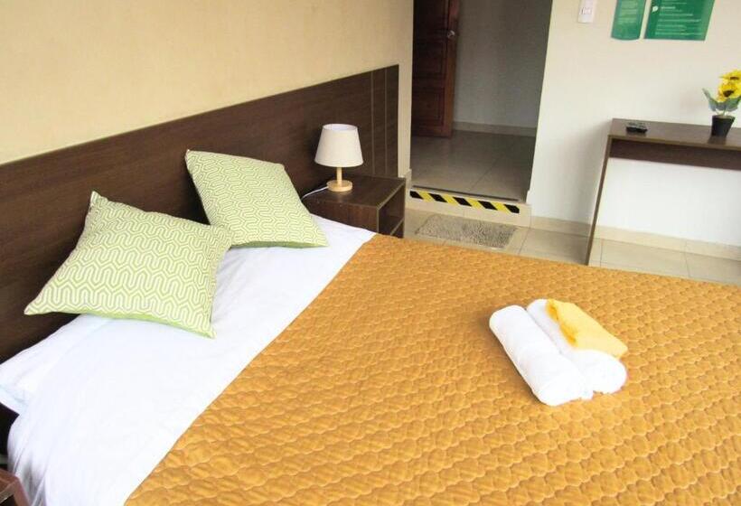 Bed and Breakfast Waldorf