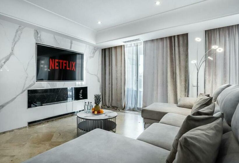 Puerto Banús Beach Apartments