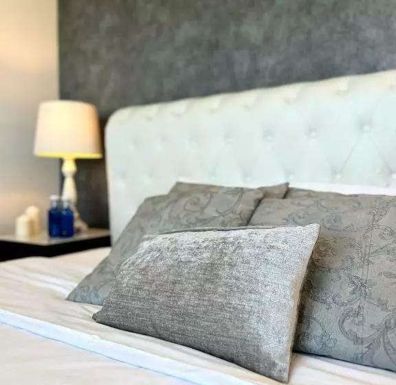 Puerto Banús Beach Apartments