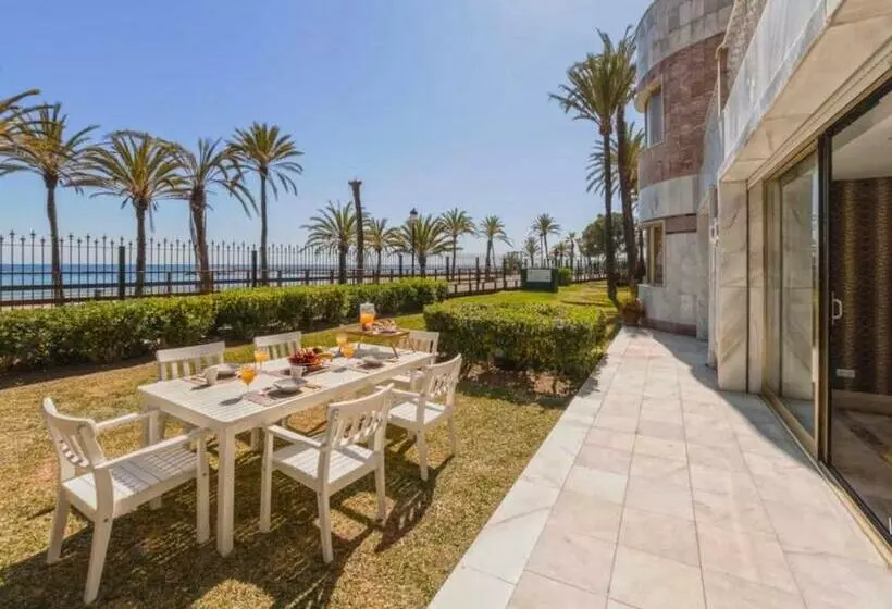 Puerto Banús Beach Apartments