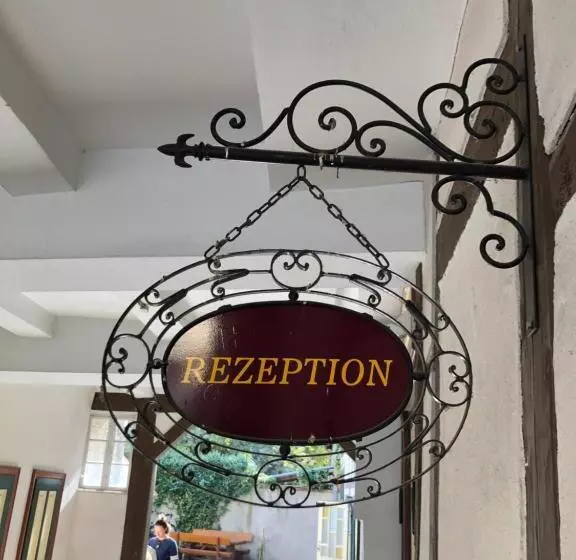 Adelheid Hotel Garni