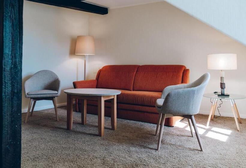 Adelheid Hotel Garni