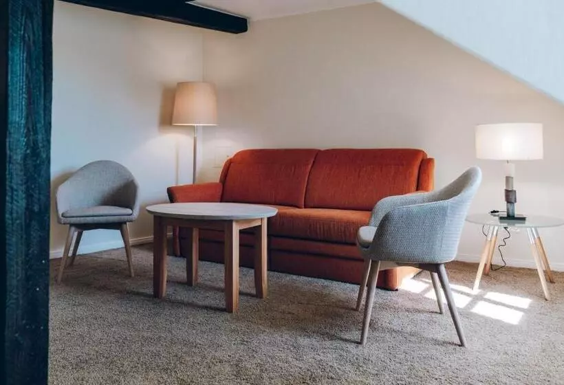 Adelheid Hotel Garni