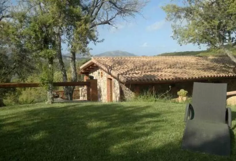 Hotel Agriturismo La Quercia