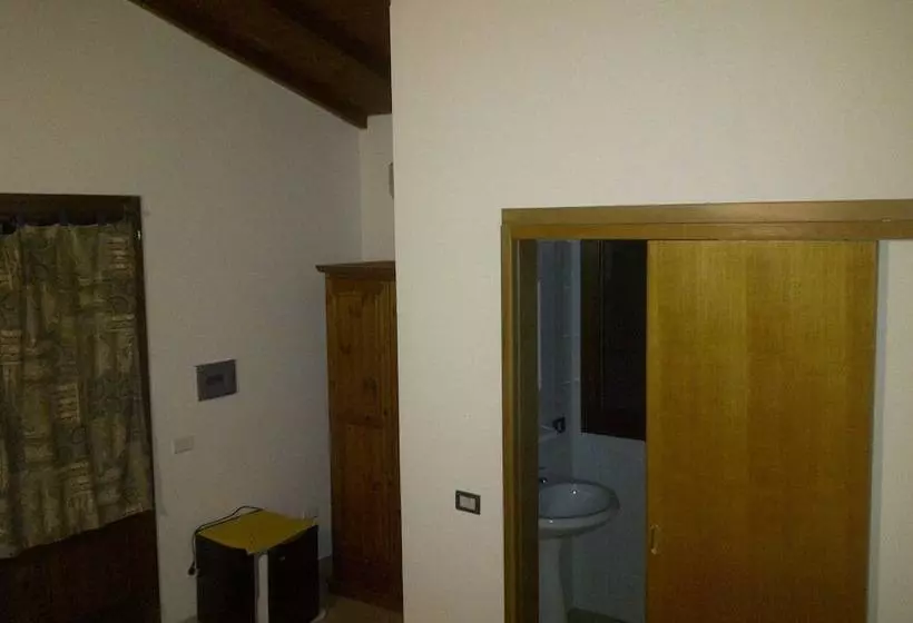 Hotel Agriturismo La Quercia