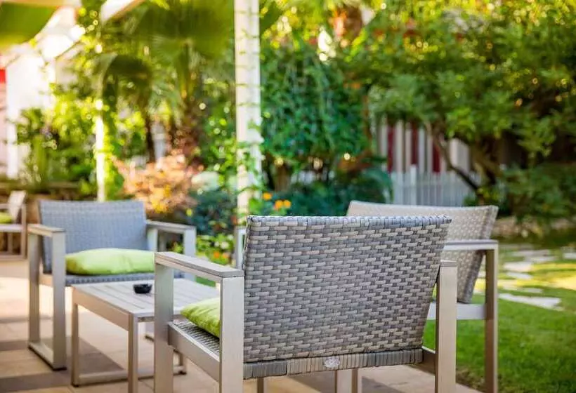 בית מלון כפרי Ares