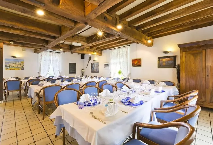 فندق Auberge Du Moulin Marin