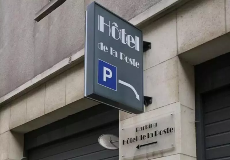 هتل De La Poste