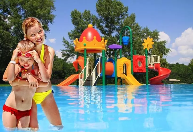 Отель Diamant Conference Spa Family Resort