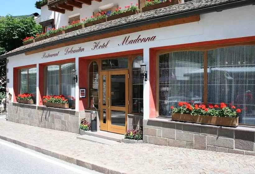 ホテル Dolomiti Madonna