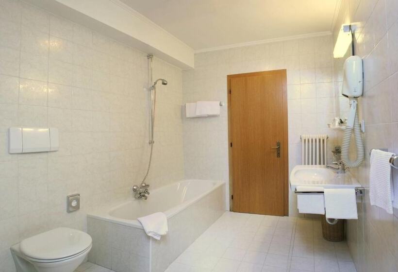 هتل Dolomiti Madonna